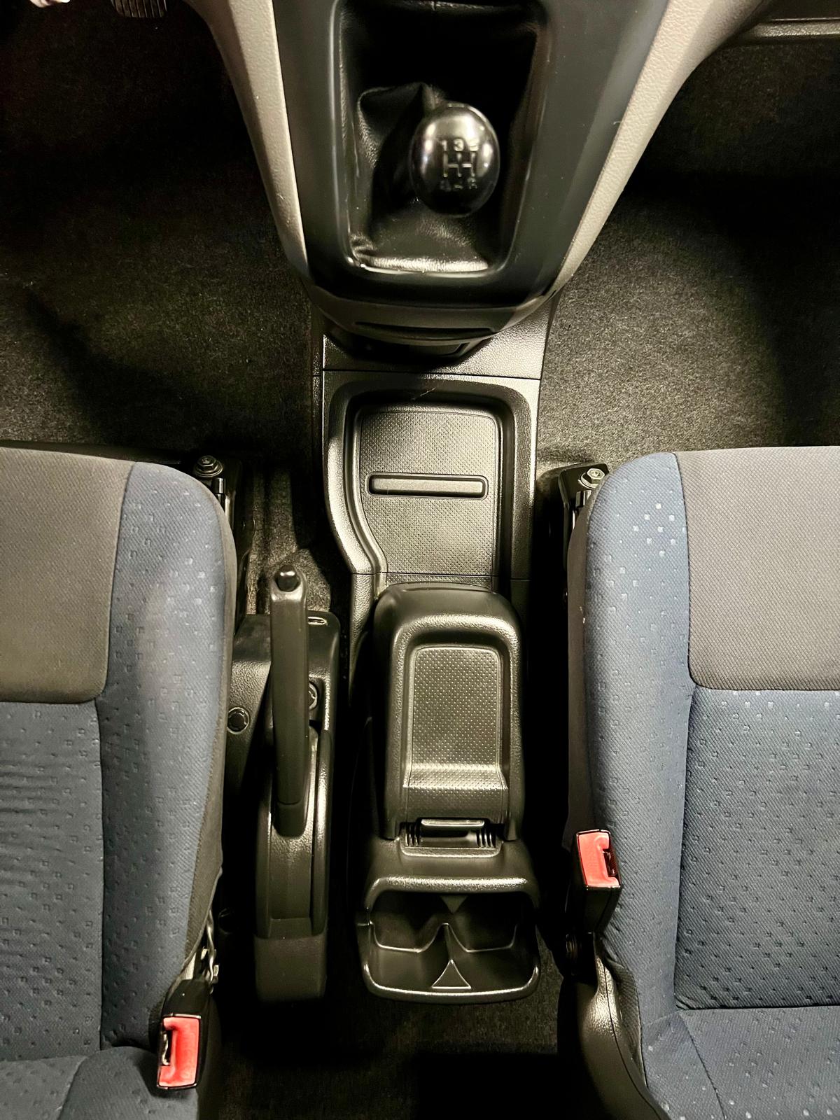 Nissan NV200 7 Places