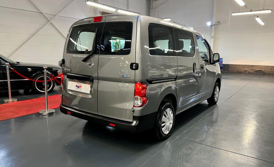 Nissan NV200 7 Places