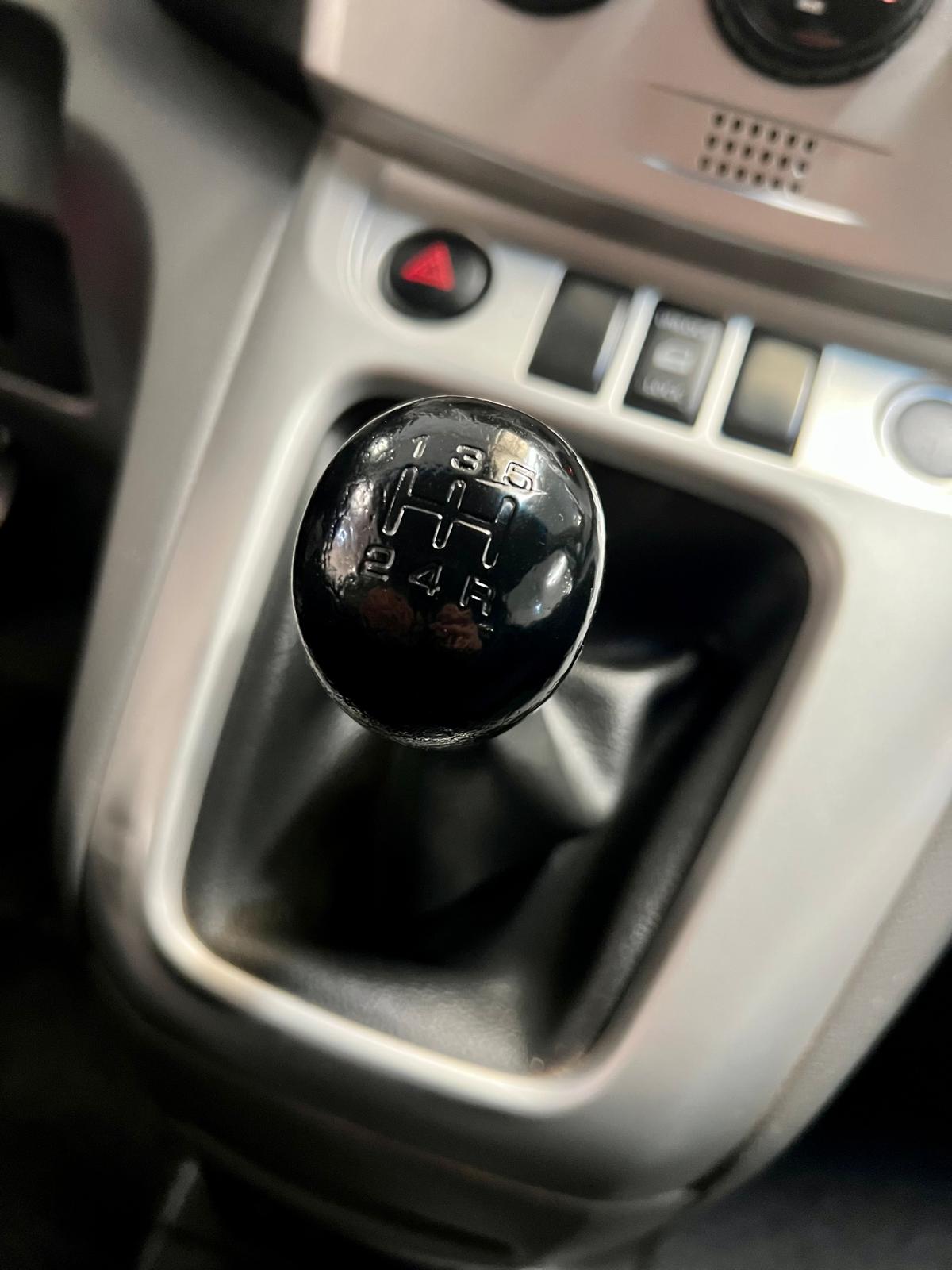 Nissan NV200 Evalia 7 Places