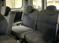 Nissan NV200 7 Places