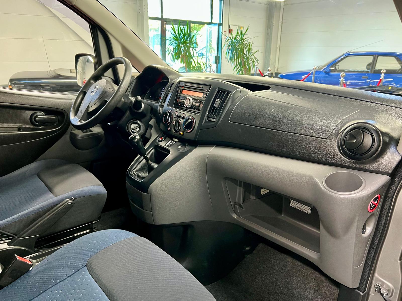 Nissan NV200 7 Places