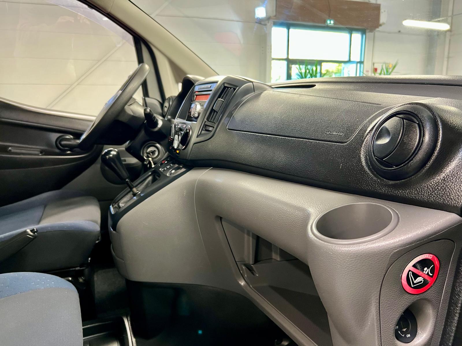 Nissan NV200 7 Places