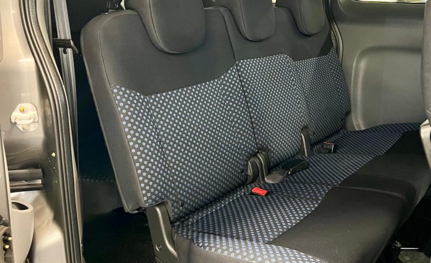 Nissan NV200 Evalia 7 Places