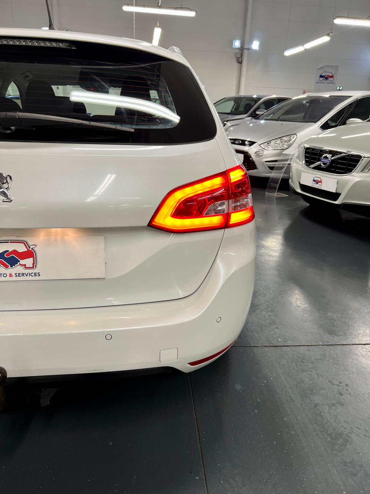 Peugeot 308 II SW Active