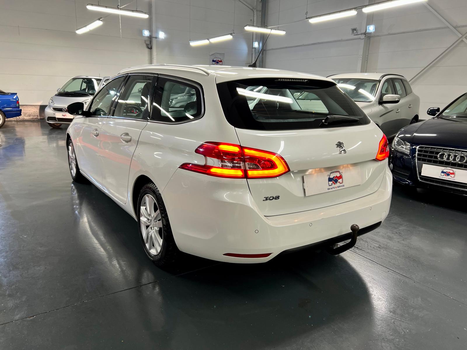 Peugeot 308 II SW Active