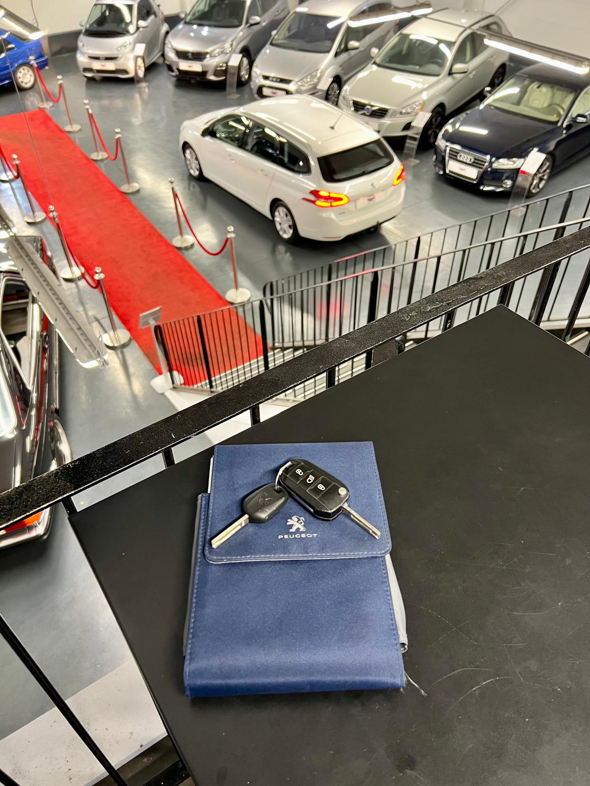 Peugeot 308 II SW Active