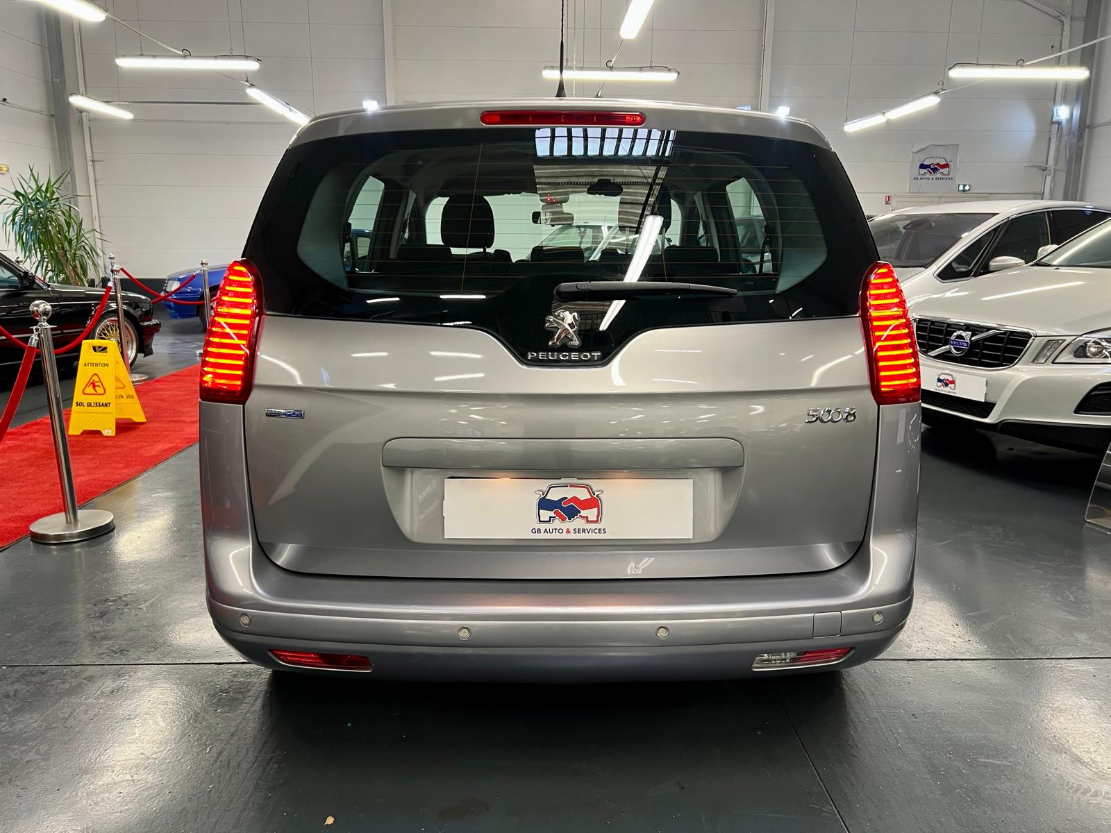 Peugeot 5008 Business S&S