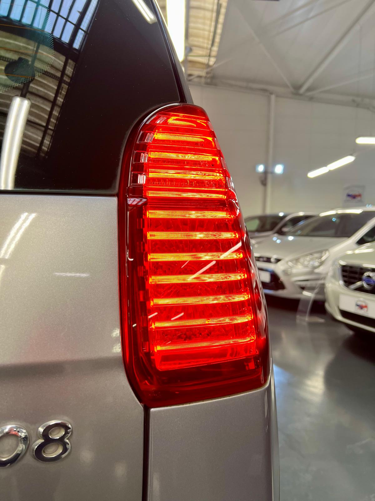 Peugeot 5008 Business S&S