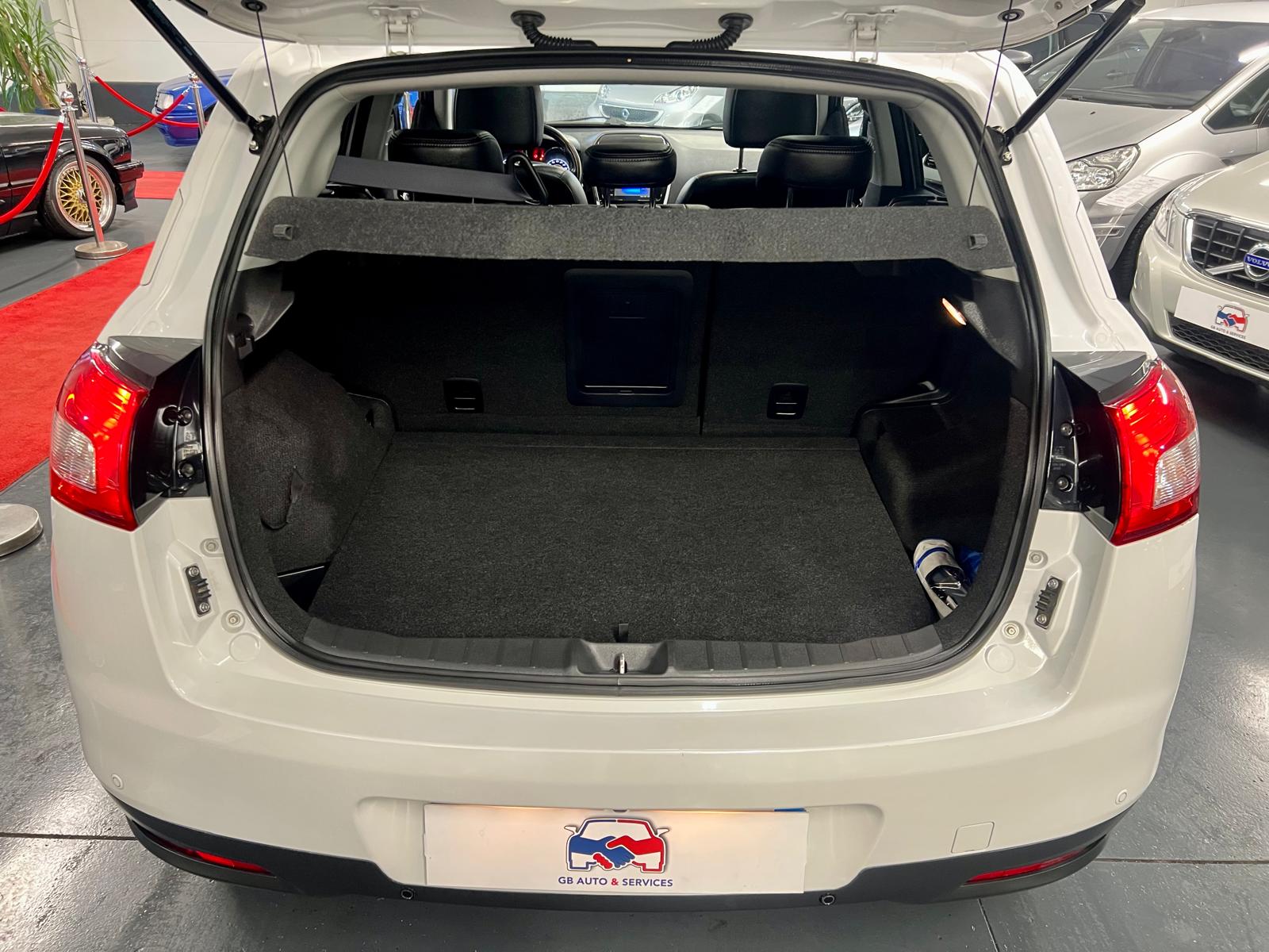 Peugeot 4008 STT 4WD