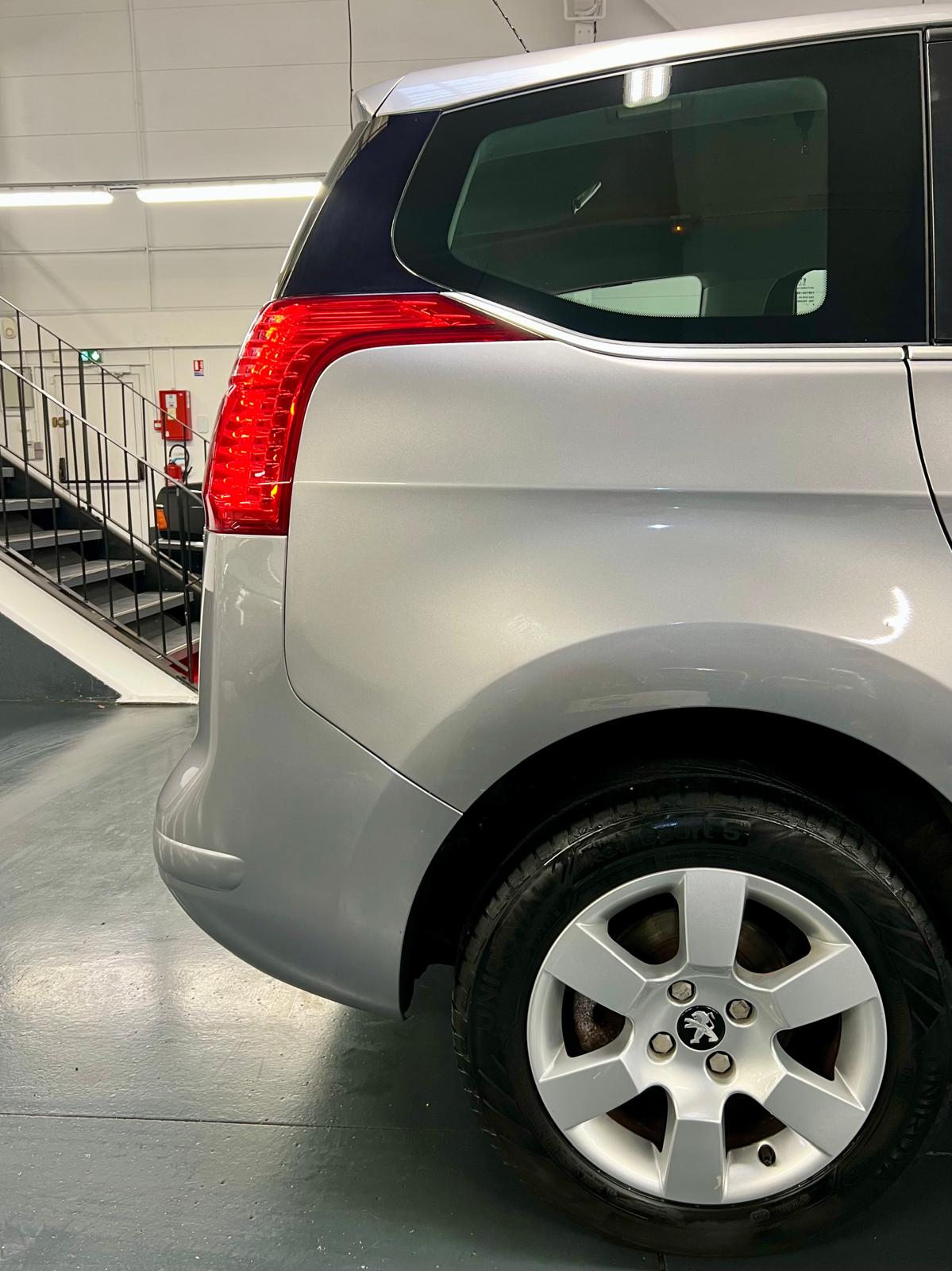 Peugeot 5008 Business S&S