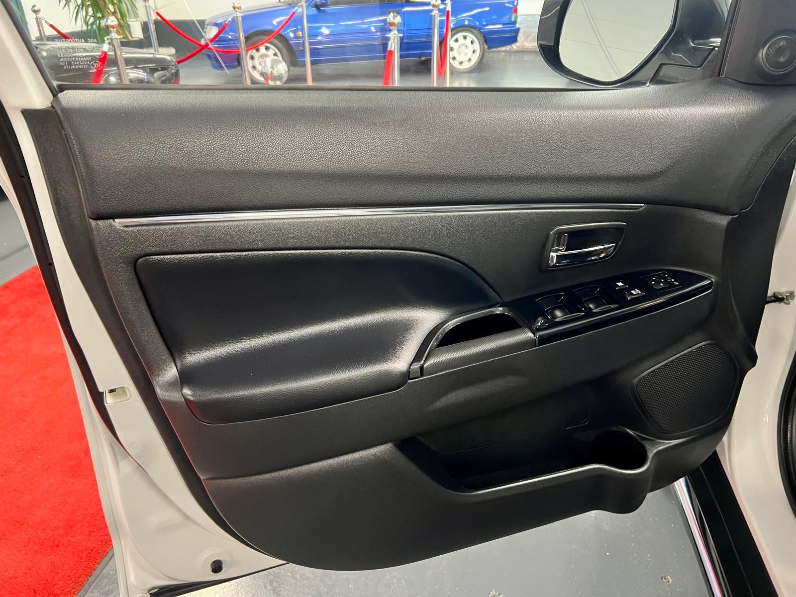 Peugeot 4008 STT 4WD