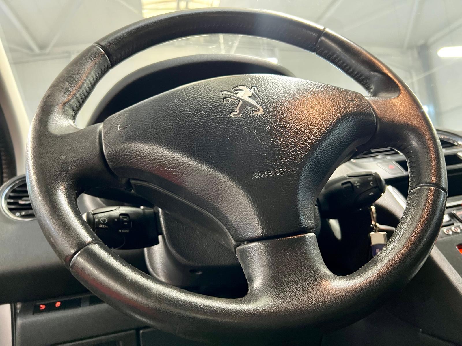 Peugeot 5008 Business S&S