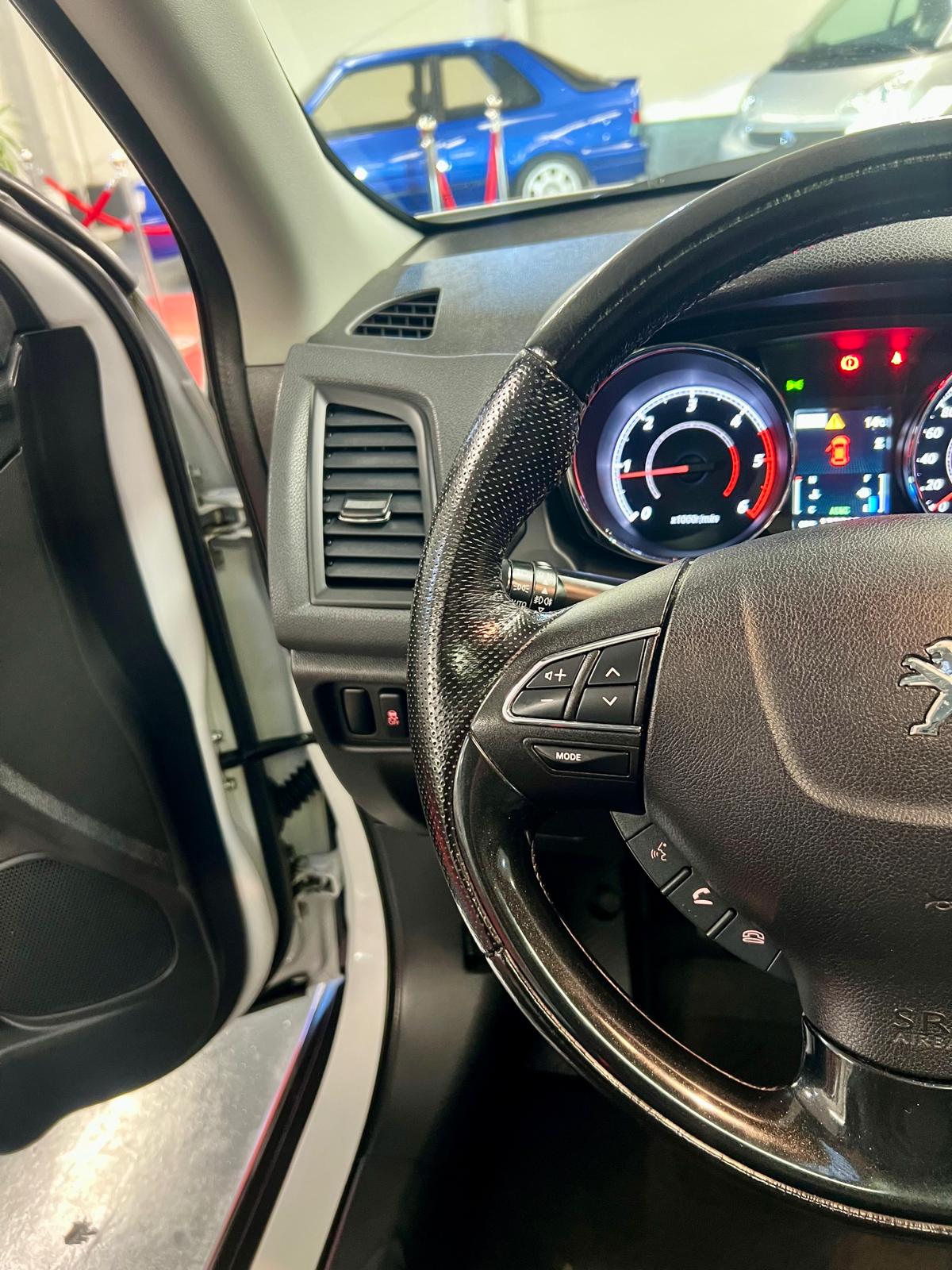 Peugeot 4008 STT 4WD