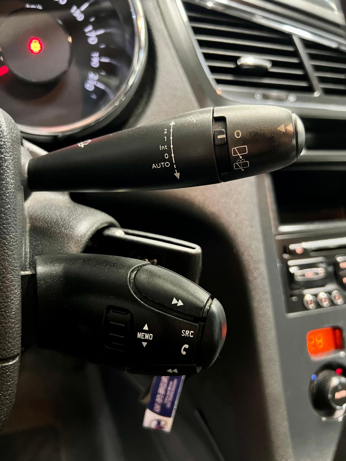 Peugeot 5008 Business S&S