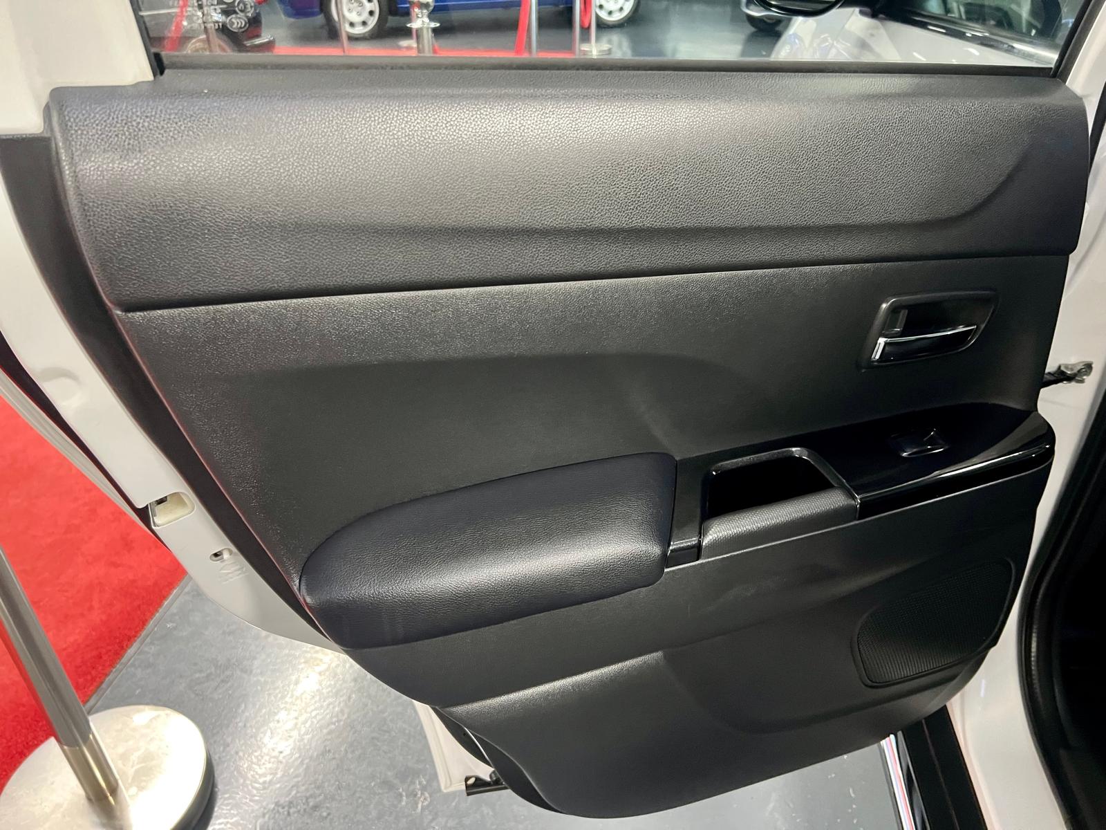 Peugeot 4008 STT 4WD