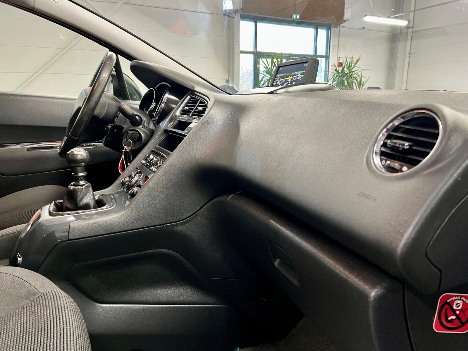 Peugeot 5008 Business S&S