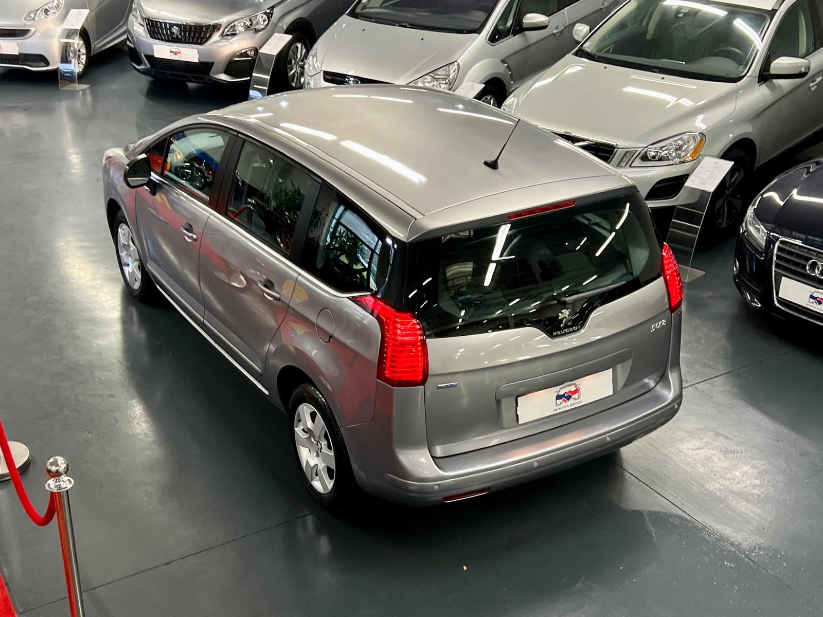 Peugeot 5008 Business S&S