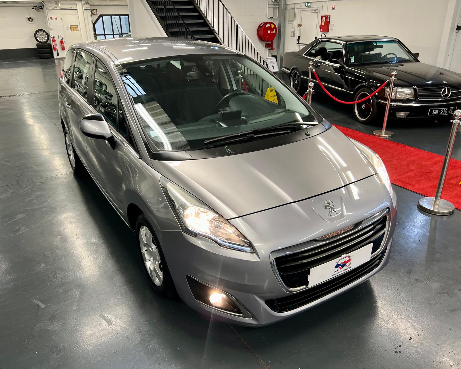 Peugeot 5008 Business S&S