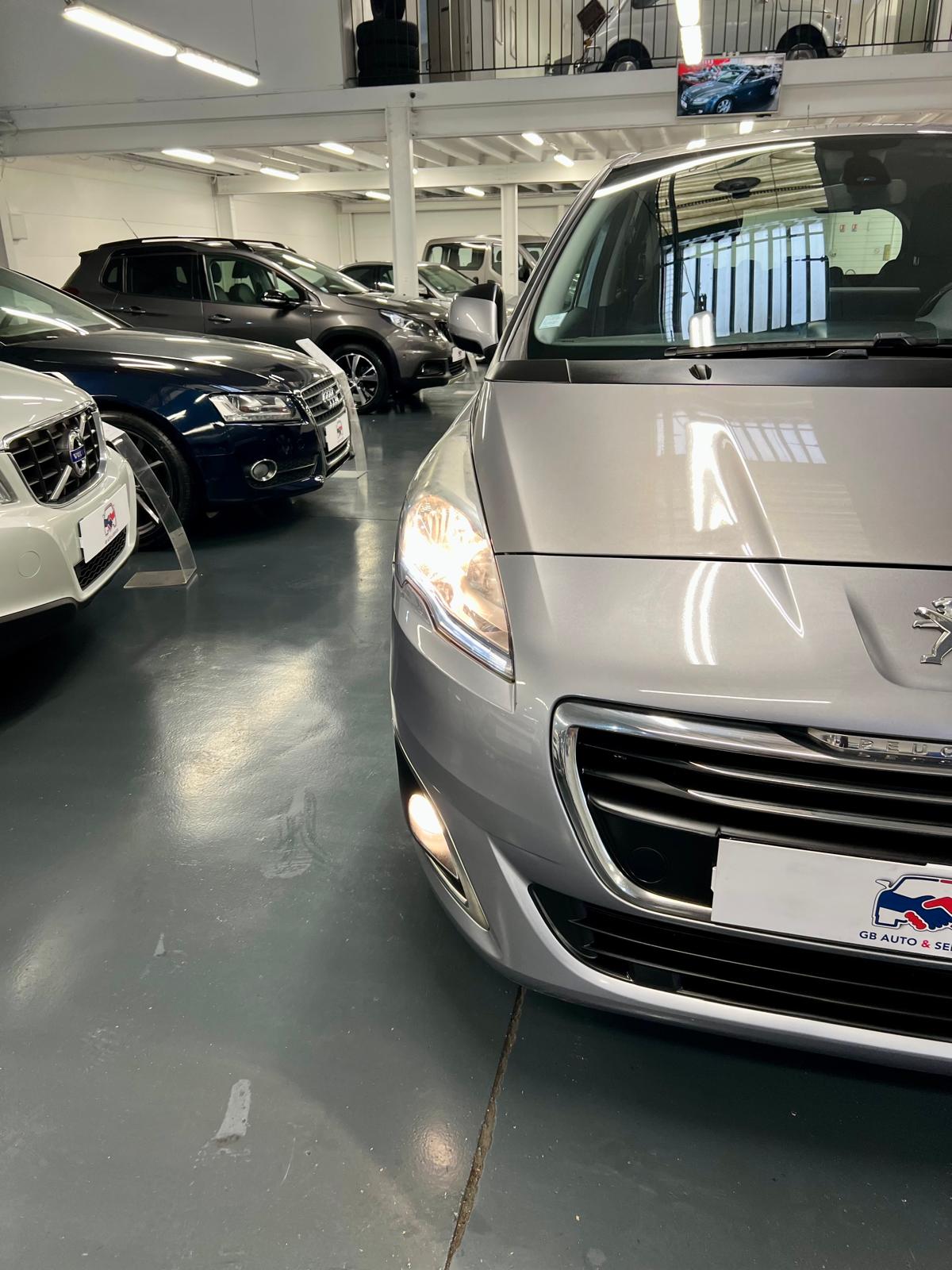Peugeot 5008 Business S&S
