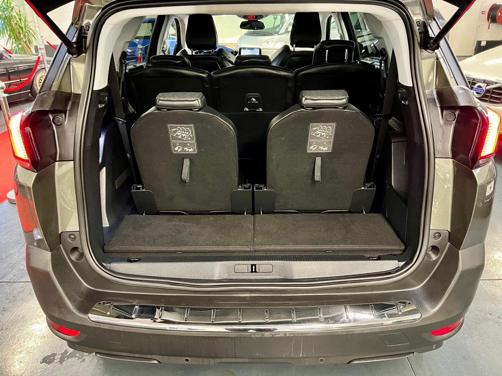 Peugeot 5008 II Allure S&S