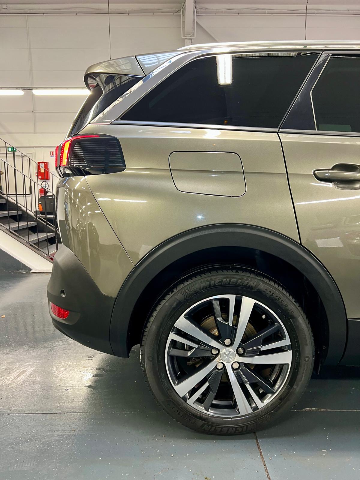 Peugeot 5008 II Allure S&S