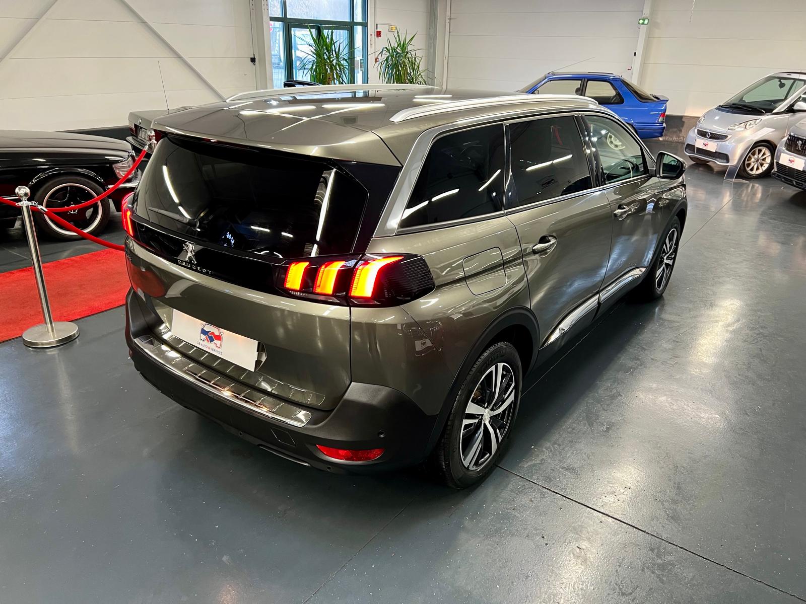 Peugeot 5008 II Allure S&S