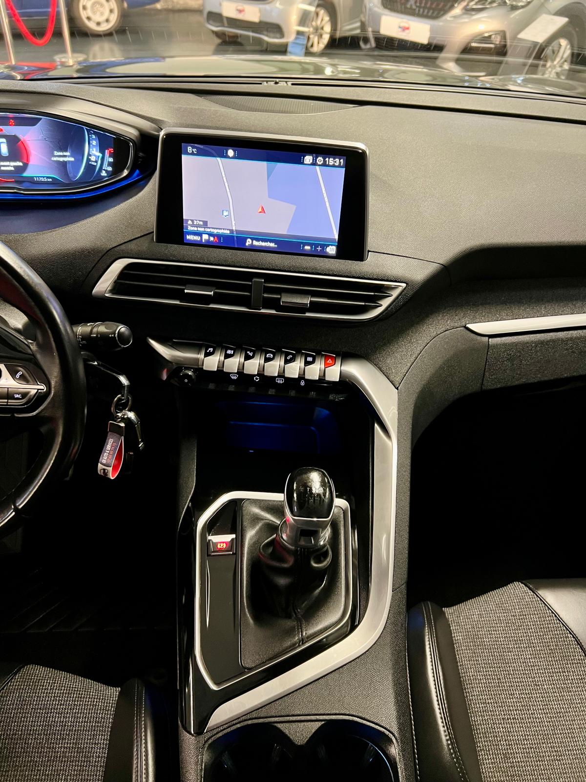 Peugeot 5008 II Allure S&S