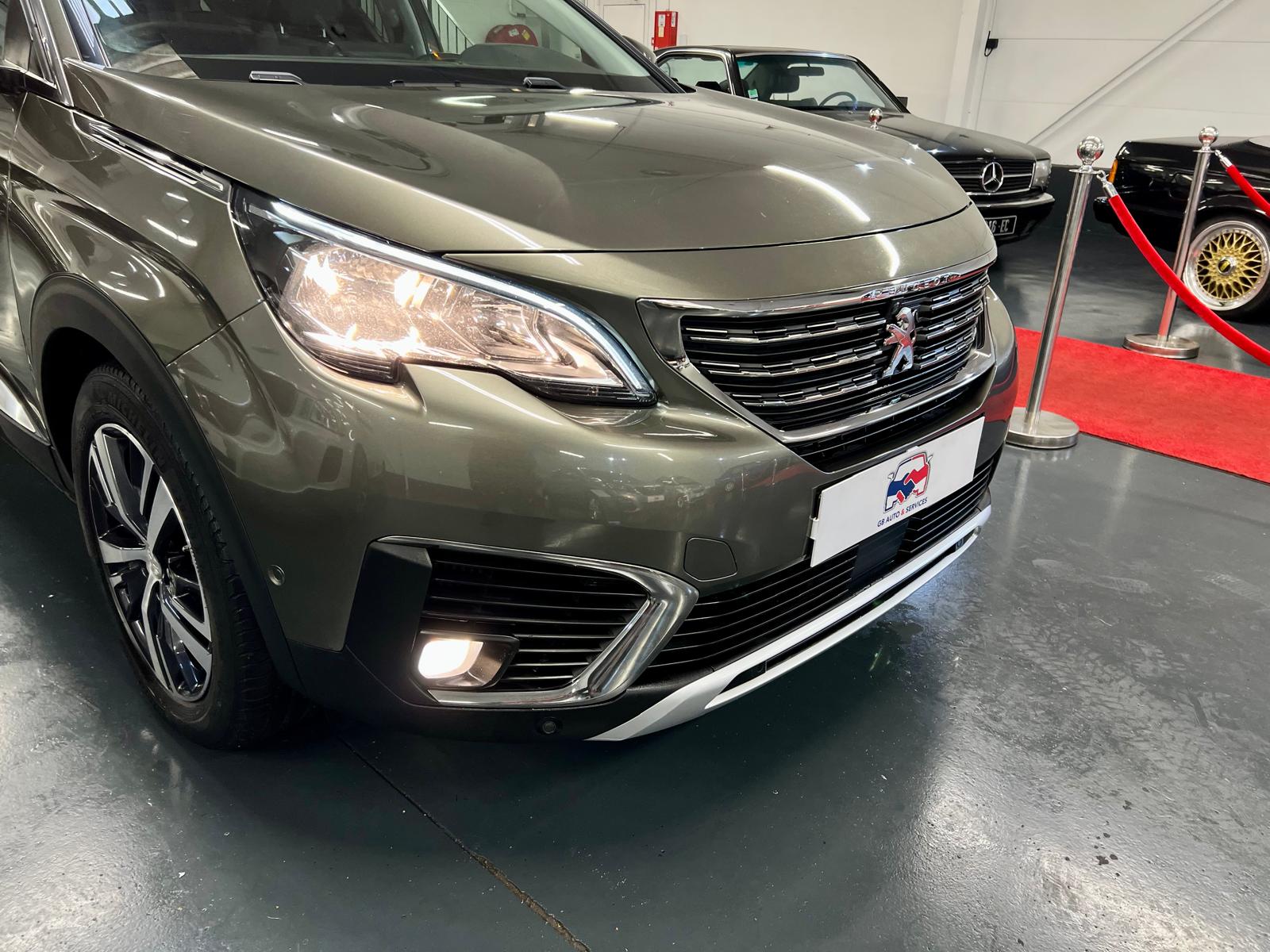 Peugeot 5008 II Allure S&S