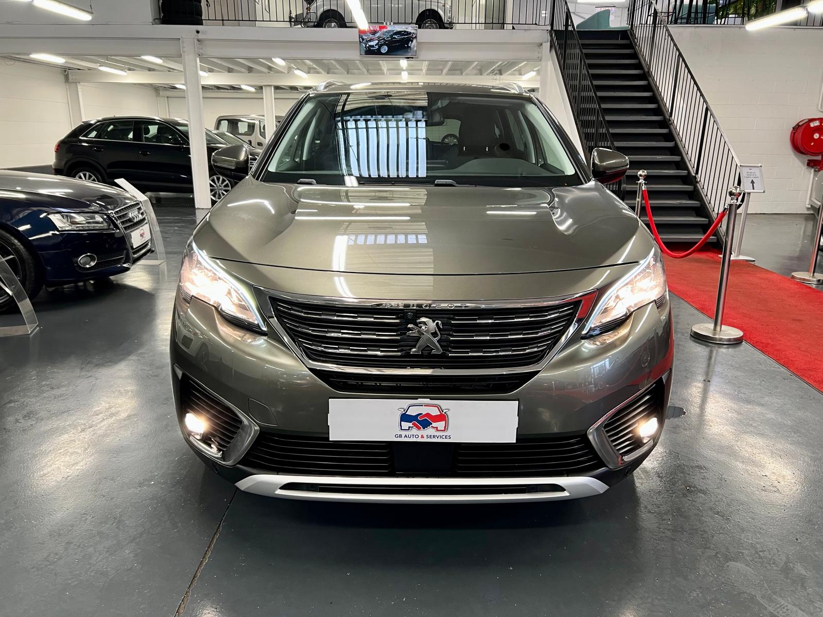 Peugeot 5008 II Allure S&S