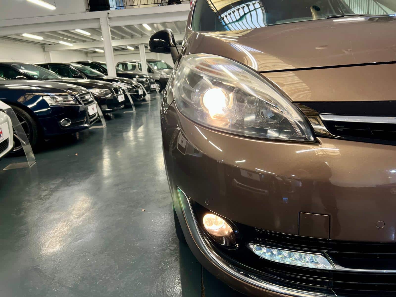 Renault Megane Grand Scenic Bose 7 Places