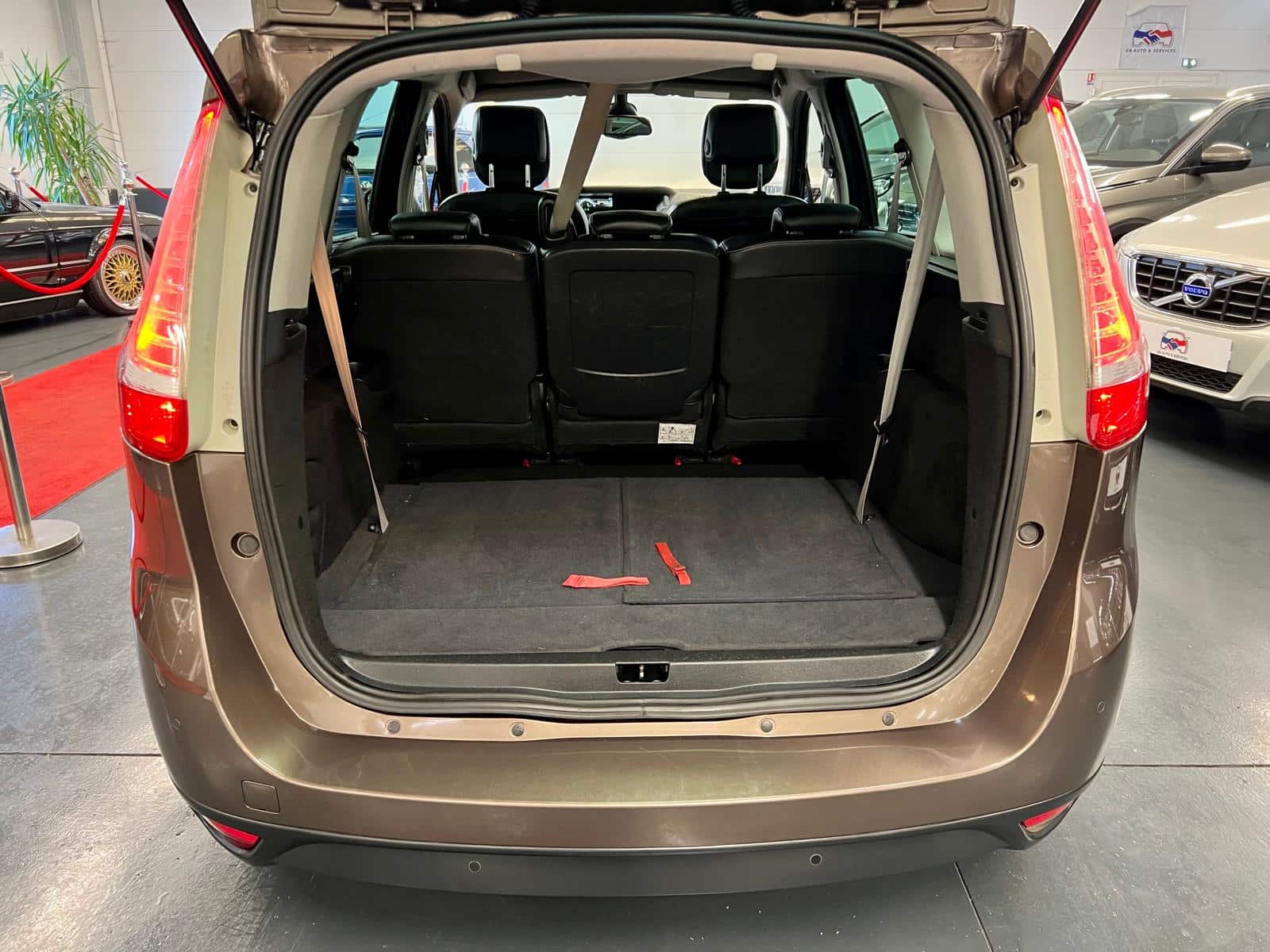 Renault Megane Grand Scenic Bose 7 Places