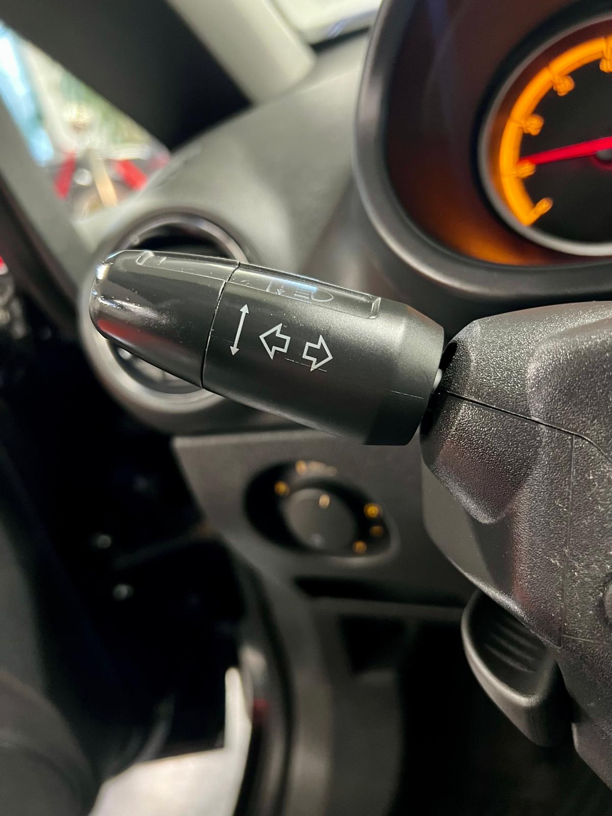 Opel Corsa Twinport Enjoy