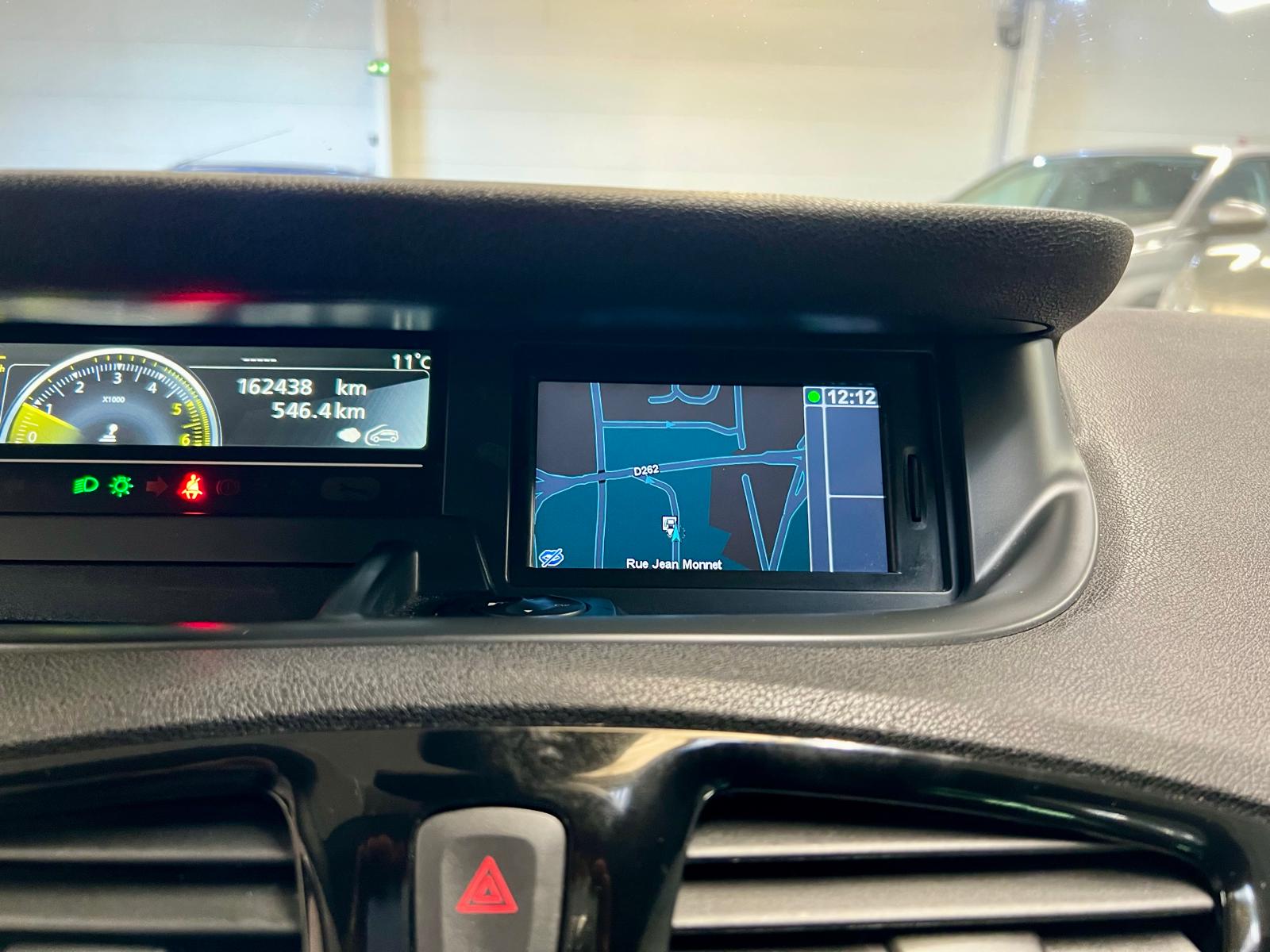 Renault Megane Grand Scenic Bose 7 Places