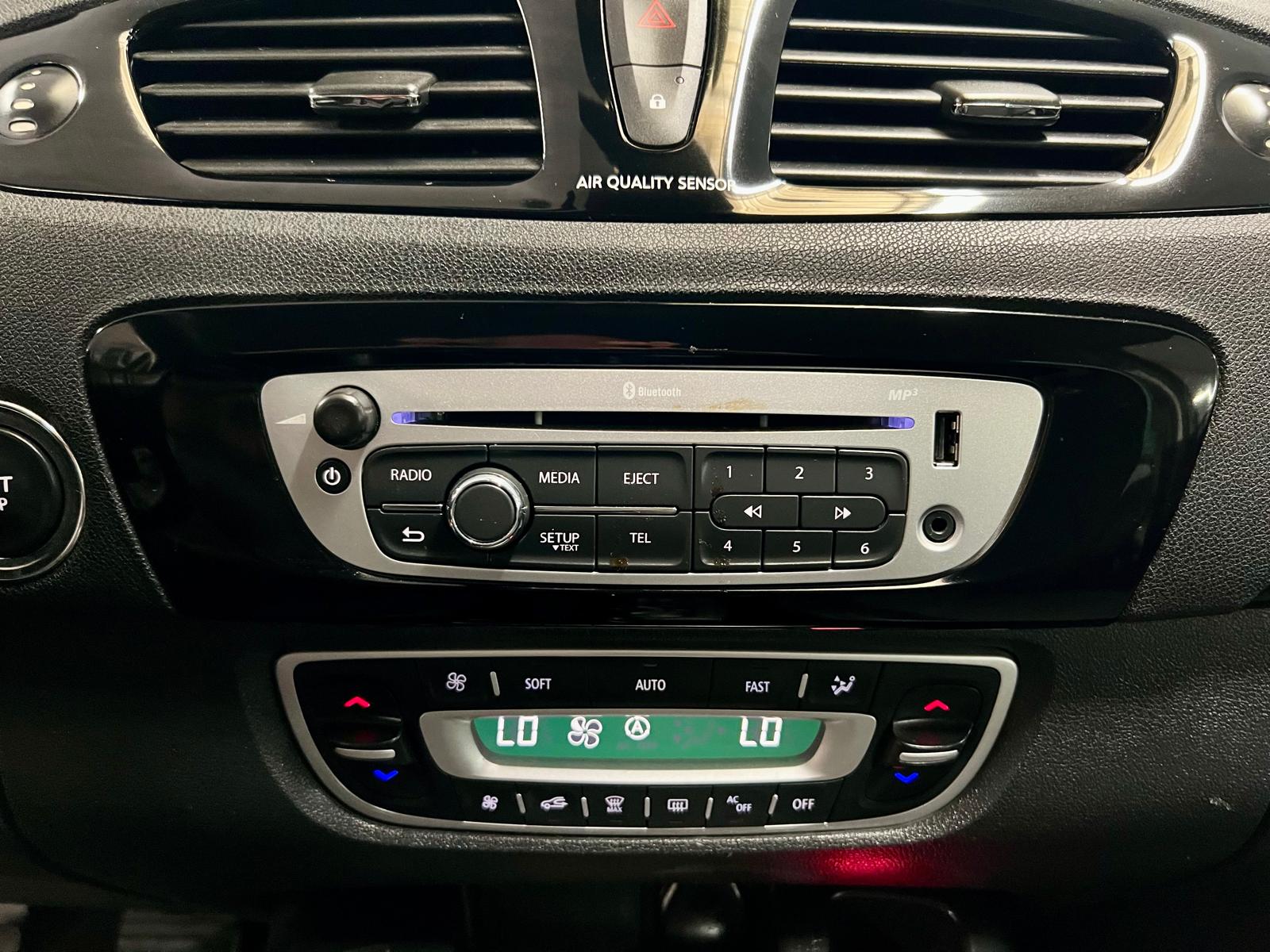 Renault Megane Grand Scenic Bose 7 Places