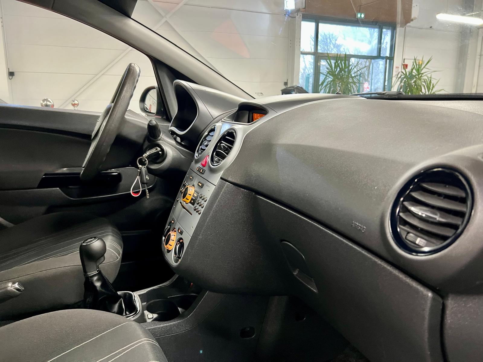 Opel Corsa Twinport Enjoy