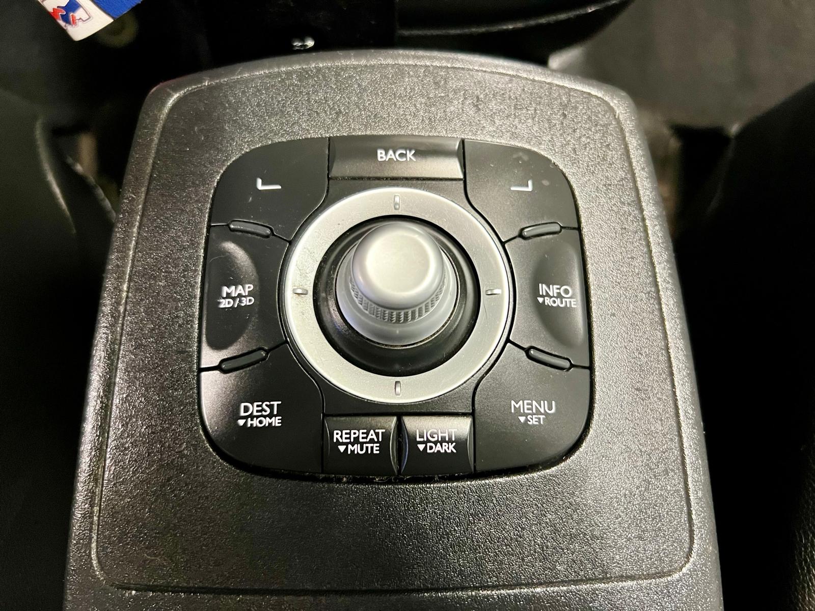 Renault Megane Grand Scenic Bose 7 Places