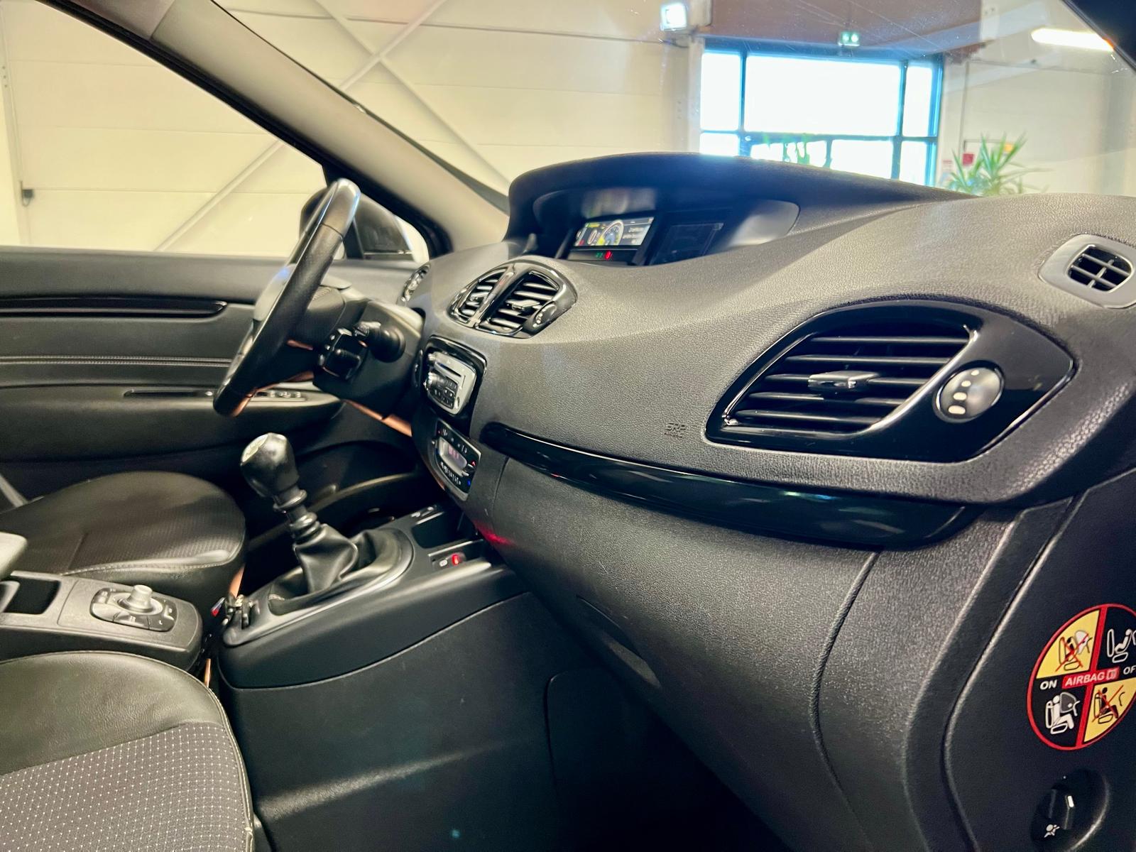 Renault Megane Grand Scenic Bose 7 Places