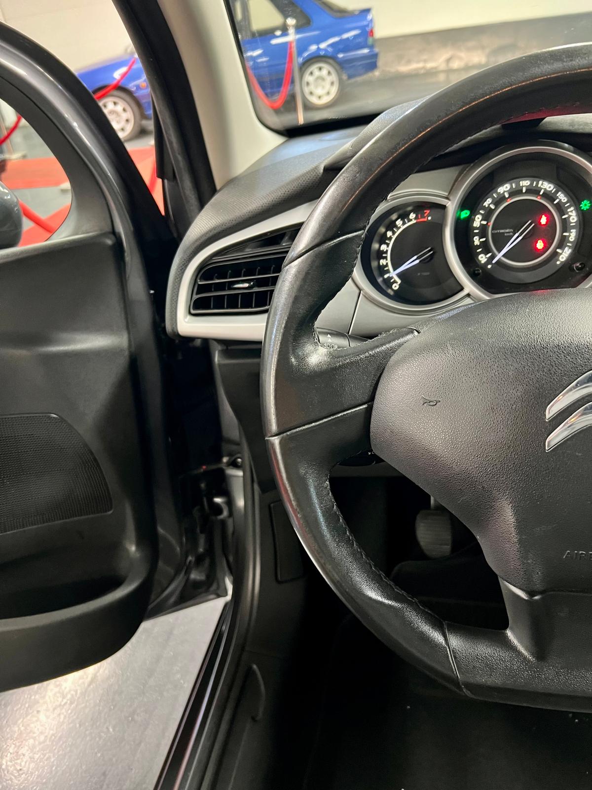 Citroën C3 II Airdream Attraction