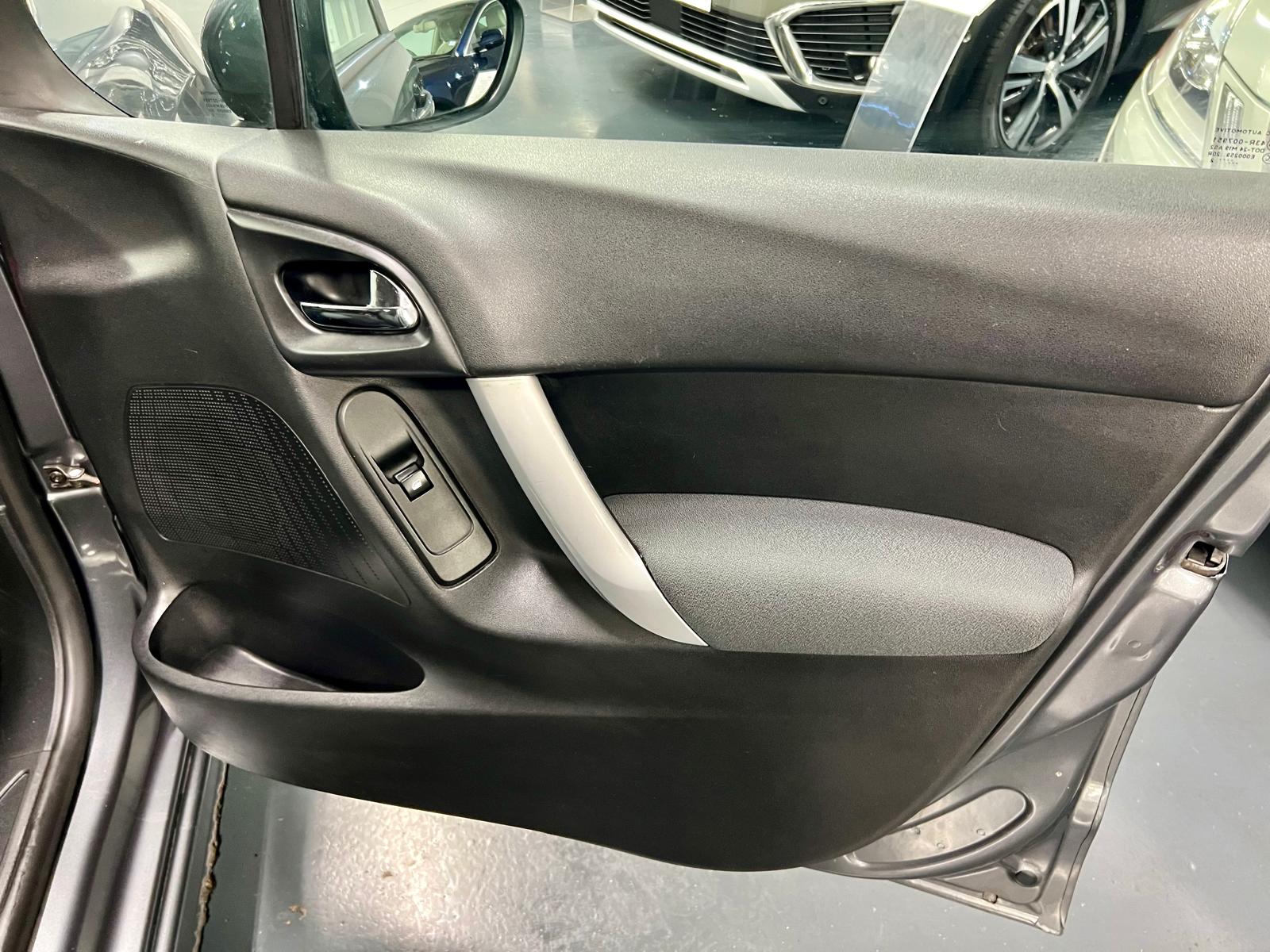 Citroën C3 II Airdream Attraction