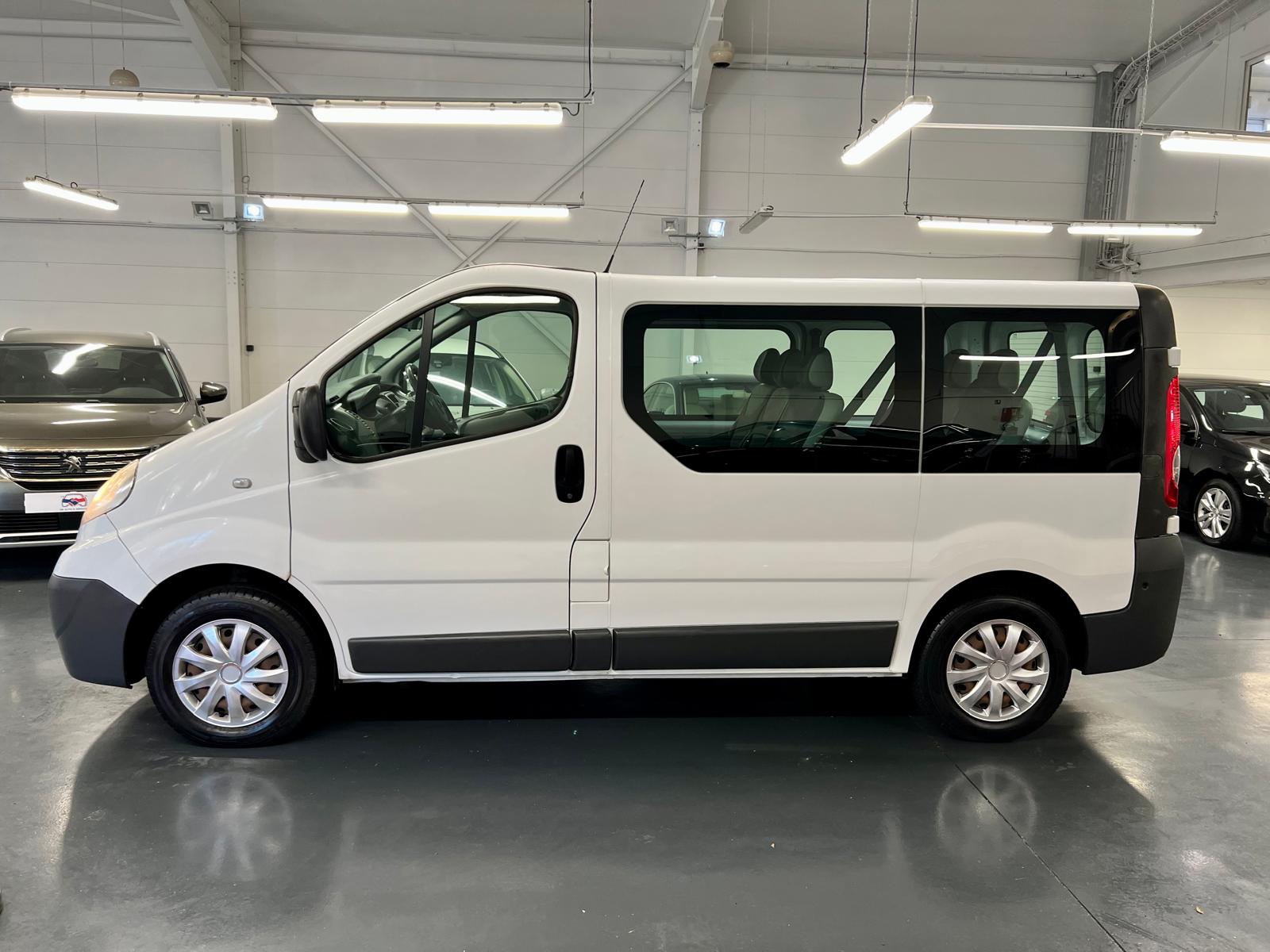 Opel Vivaro Pack Clim 9 Places