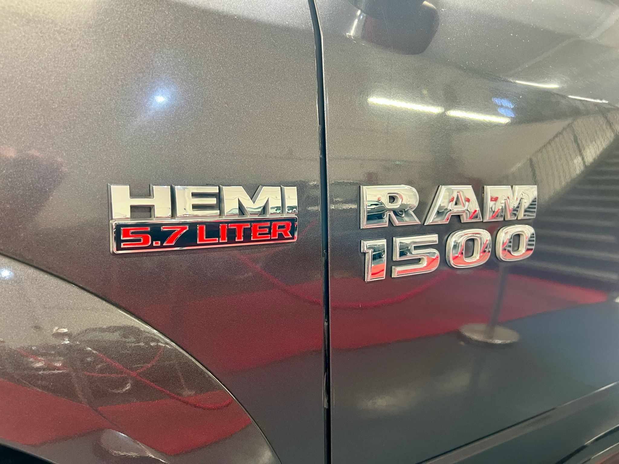 Dodge RAM 1500 4×4 LARAMIE