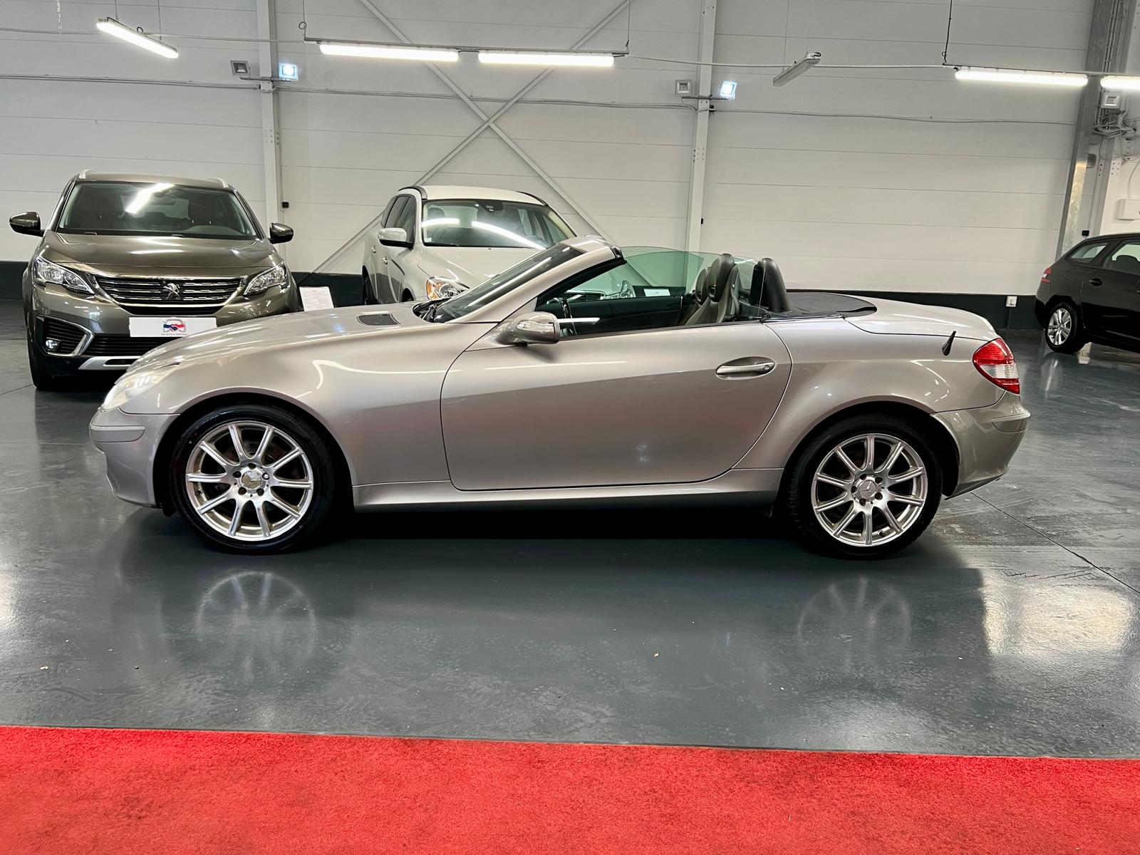 Mercedes-Benz SLK 280
