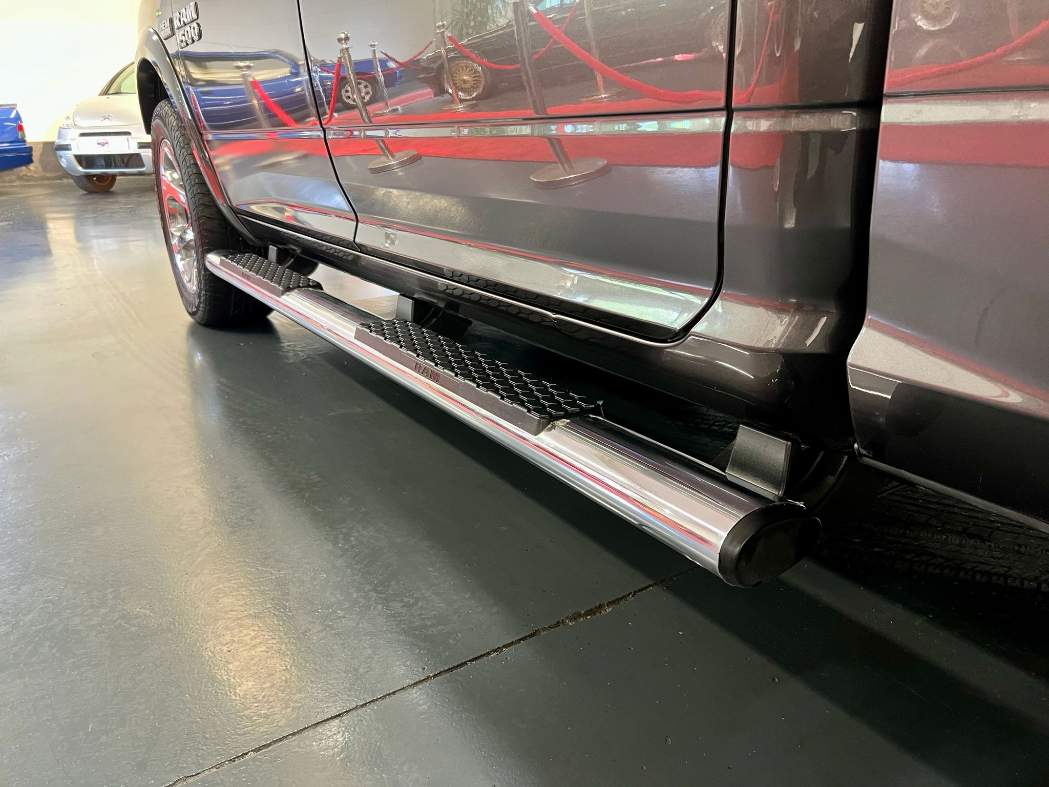 Dodge RAM 1500 4×4 LARAMIE