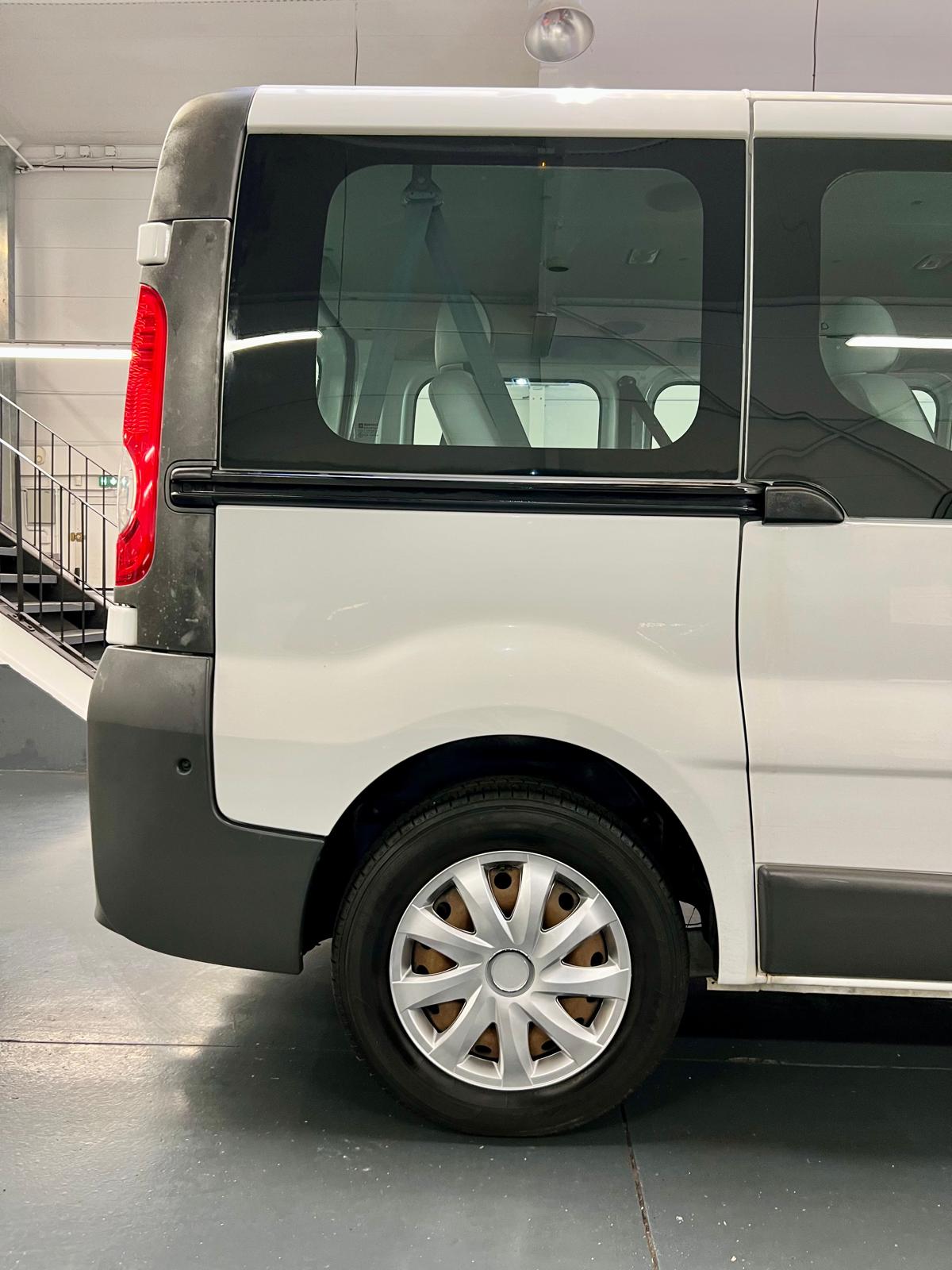 Opel Vivaro Pack Clim 9 Places