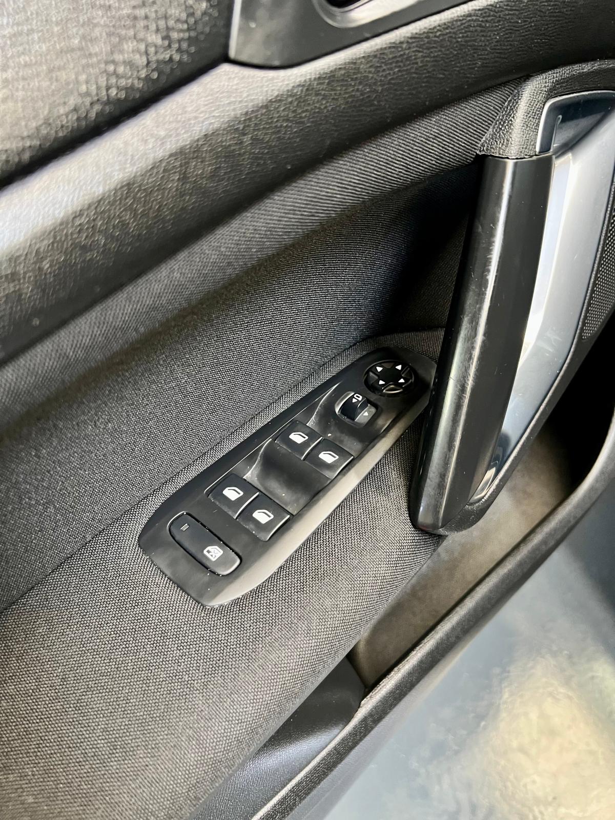 Peugeot 308 SW S&S Active