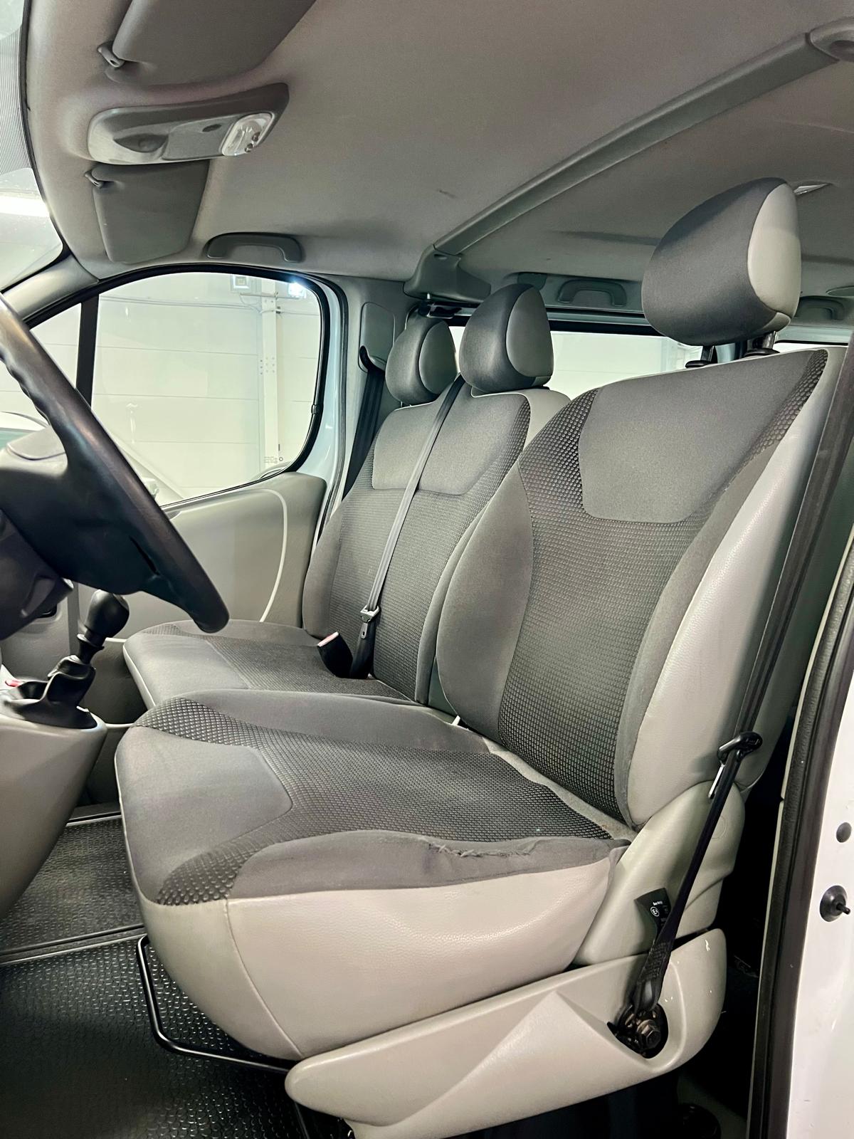 Opel Vivaro Pack Clim 9 Places
