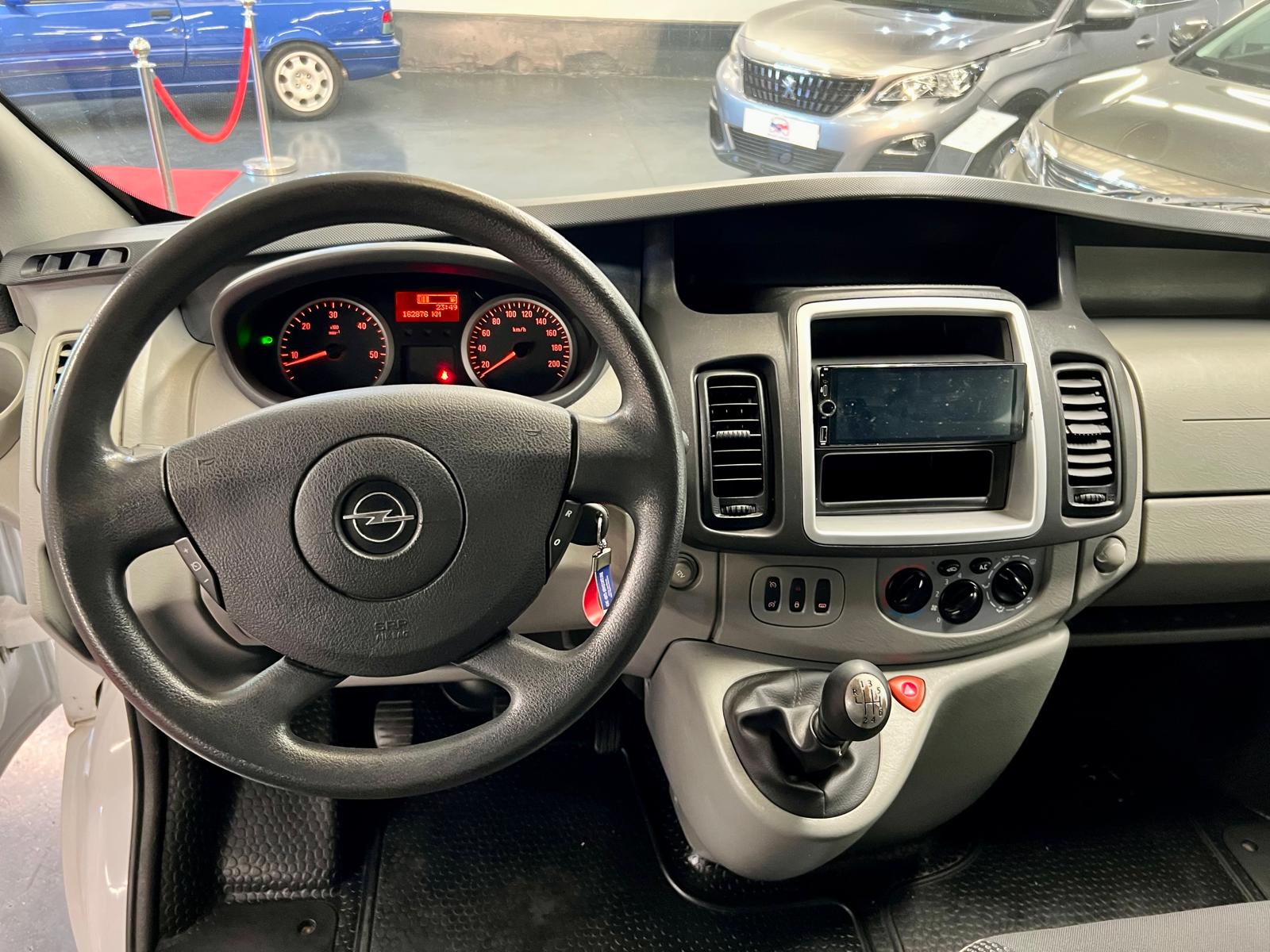Opel Vivaro Pack Clim 9 Places