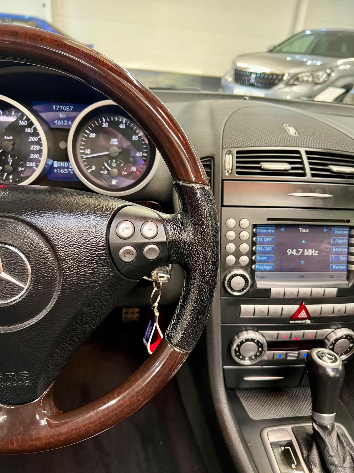Mercedes-Benz SLK 280