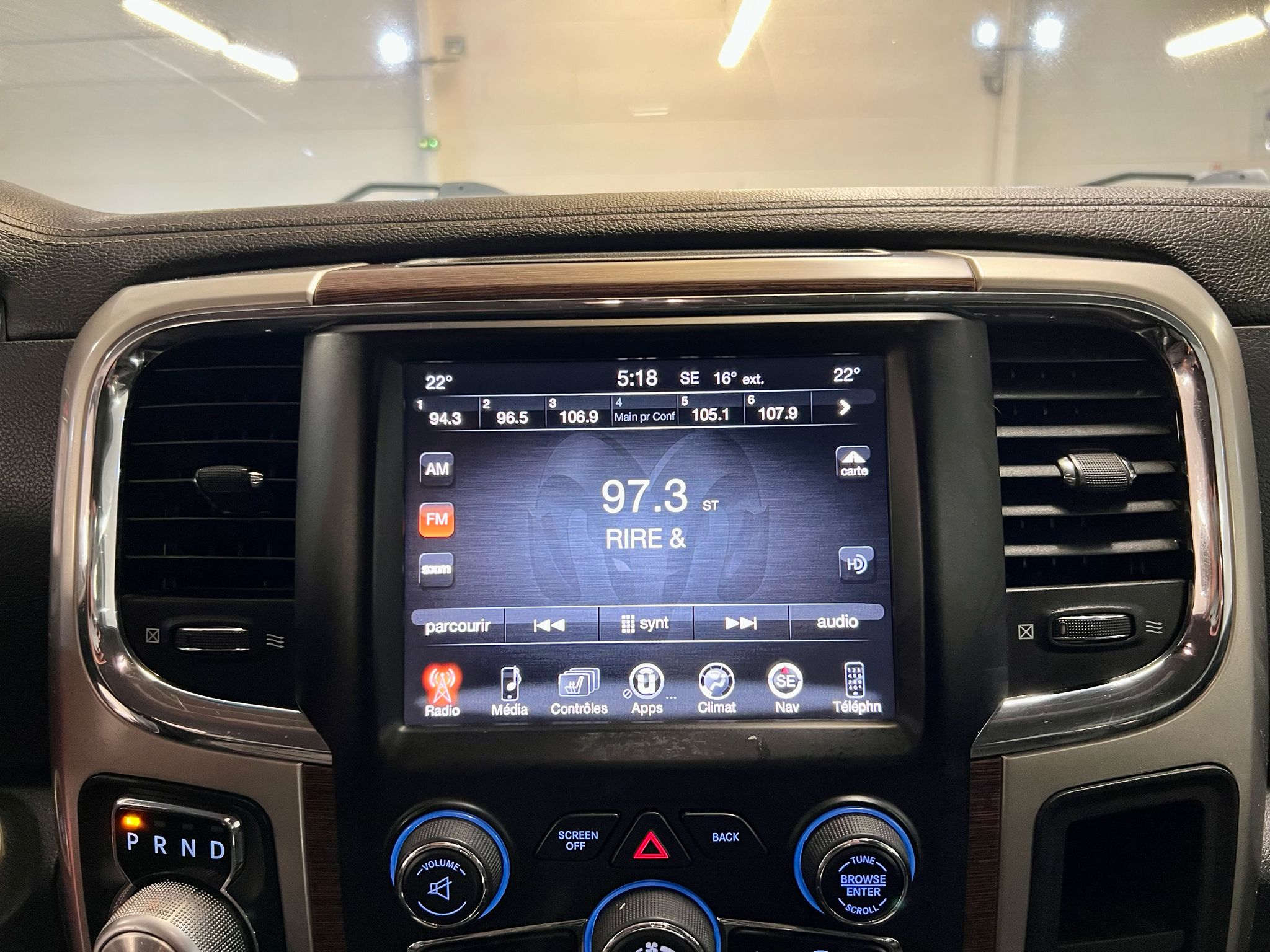 Dodge RAM 1500 4×4 LARAMIE