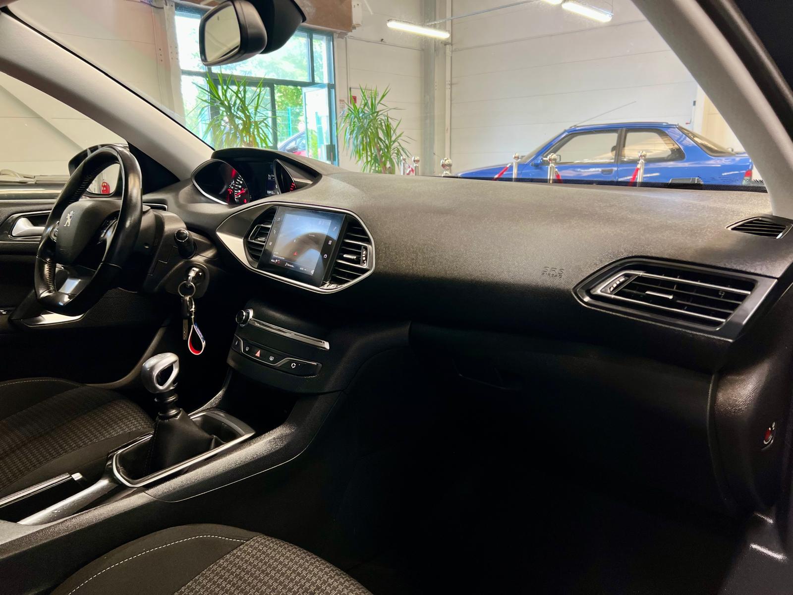 Peugeot 308 SW S&S Active